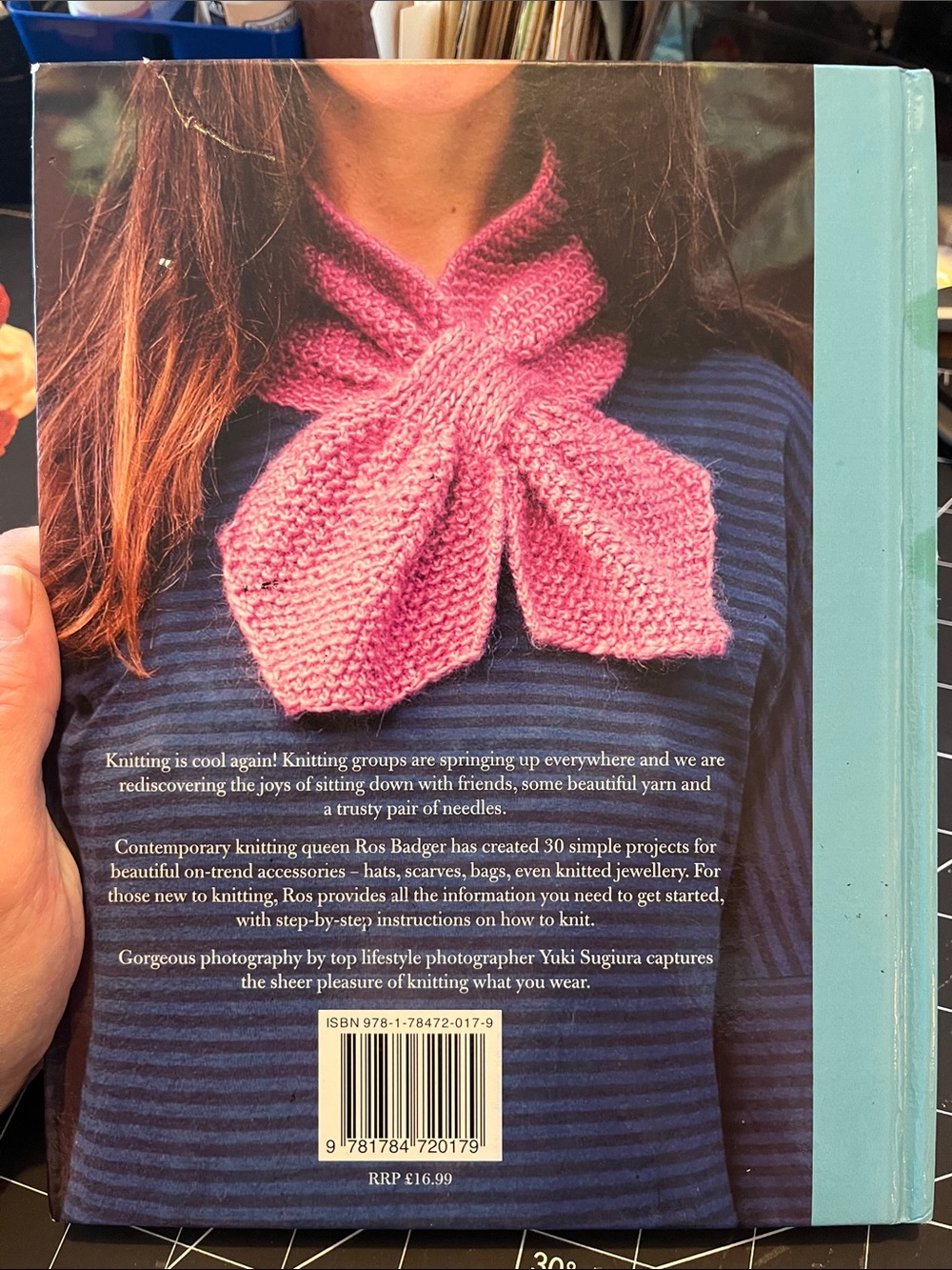 Creative Makers Simple Knitting - Picture 2 of 14